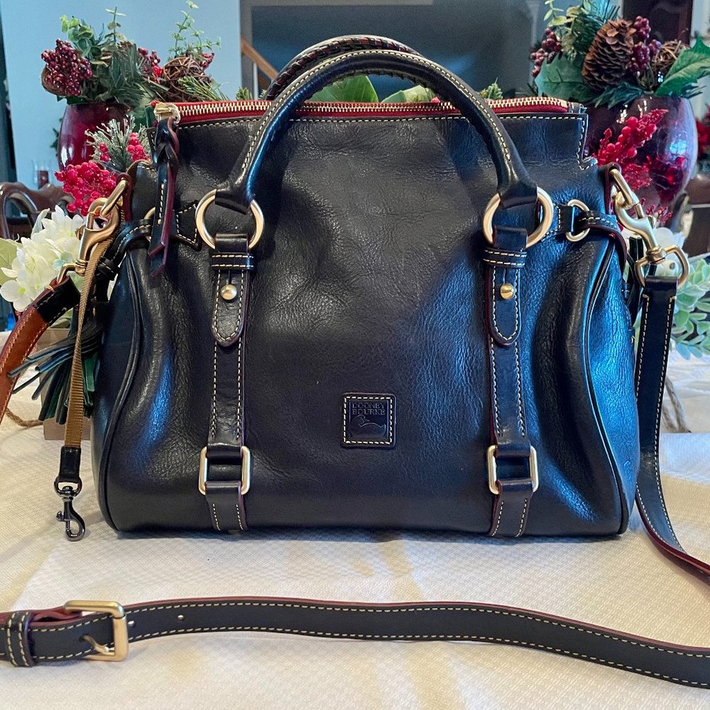 Authentic Dooney & Bourke Shoulder Bag
